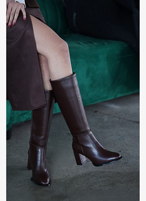 Kadın Fermuarlı Kalın Topuklu Çizme Lovet Kahve - Görsel 3