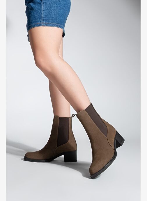 Kadın Kalın Topuklu Elastik Yan Bantlı Topuklu Bot Elove Kahve Süet - Görsel 8