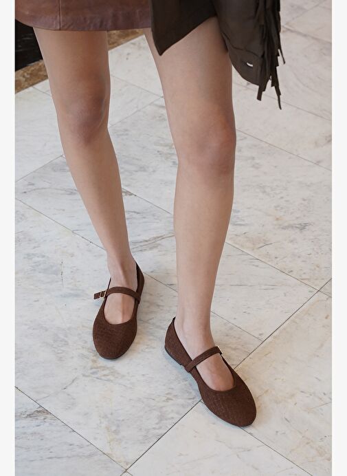 Kadın Desenli Bantlı Günlük Babet Afira Kahve Süet - Görsel 3