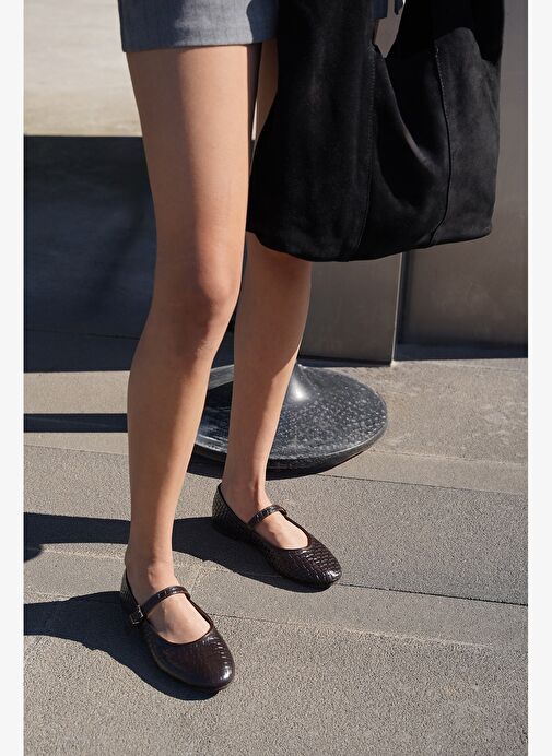 Kadın Desenli Bantlı Günlük Babet Afira Kahve - Görsel 3