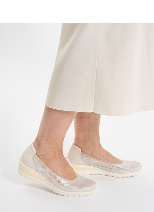 50664 Ara Shoes Zürich Kadın Dolgu Topuklu Ayakkabı 3.5-8.5 - Görsel 3