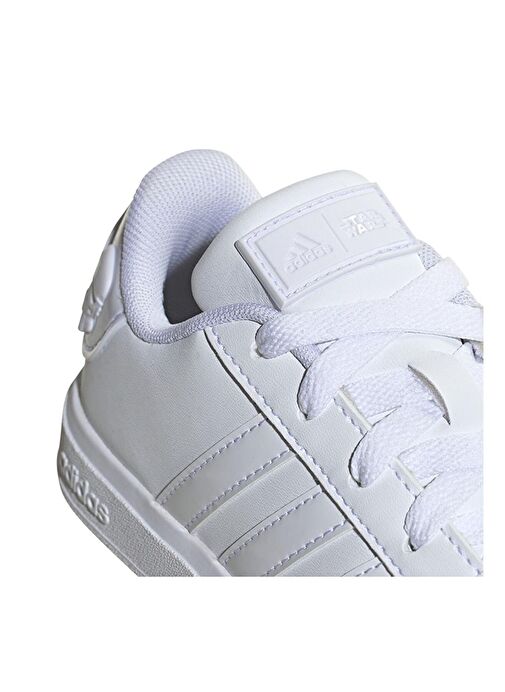 adidas Kadın Beyaz Yürüyüş Ayakkabısı STAR WARS Grand Court 2.0 K IH7532 - Görsel 9