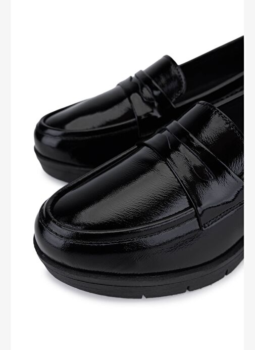 Tamer Tanca Kadın Hakiki Deri Siyah Rugan Comfort Ayakkabı - Görsel 4