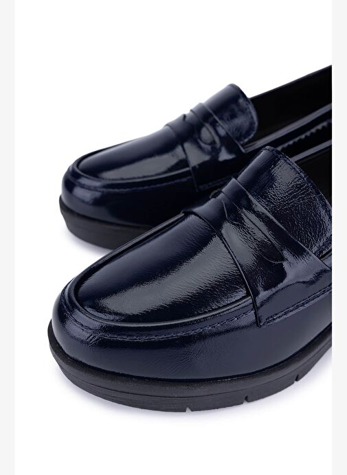 Tamer Tanca Kadın Hakiki Deri Lacivert Rugan Comfort Ayakkabı - Görsel 4