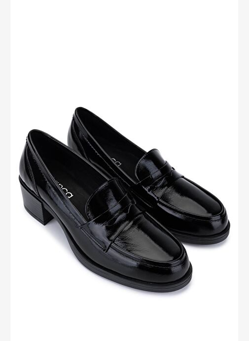 Tamer Tanca Kadın Hakiki Deri Siyah Rugan Makosen Ayakkabı - Görsel 3
