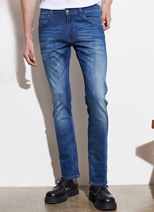 Lee Erkek Regular Fit Denim Pantolon L736010396 MALONE