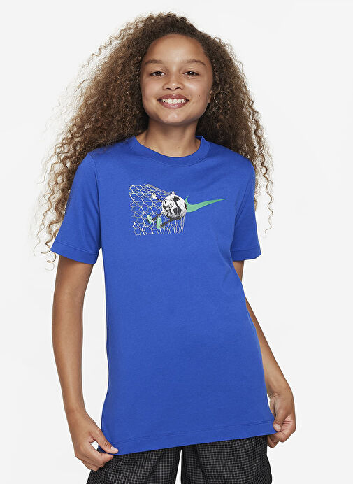 Nike Düz Mavi Erkek Çocuk T-Shirt FD3974-480 K NSW TEE SOCCER BALL FA