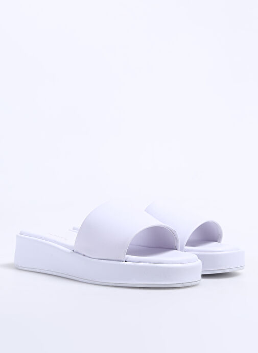 Fabrika Beyaz Kadın Terlik AYODEL - Görsel 3