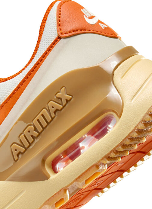 Nike Beyaz Nike Air Max Systm Kadın Yürüyüş Ayakkabısı FQ8106 133 W