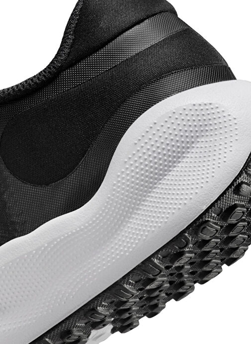 Nike Siyah Nike Revolution 7