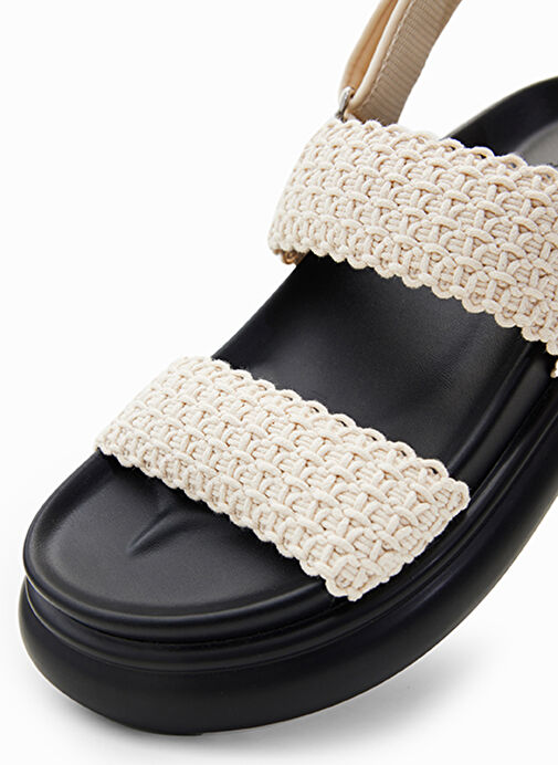 Desigual Krem-Siyah Kadın Sandalet 24SSSO012000 - Görsel 5