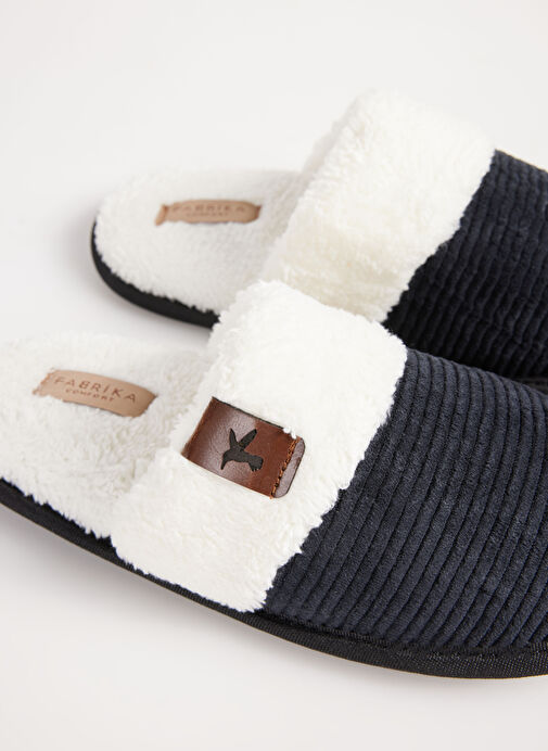 Fabrika Comfort Siyah-Beyaz Kadın Ev Terliği ALICA - Görsel 4