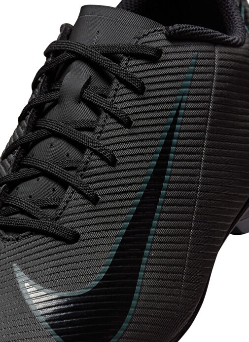 Nike FQ8441-002 VAPOR 16 CLUB FG/MG Siyah Erkek Krampon - Görsel 6
