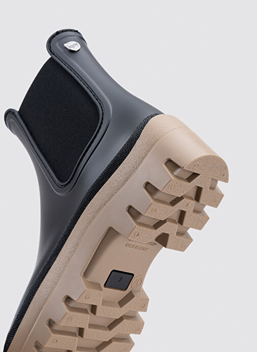 Igor Siyah Kadın Bot W10297 - Görsel 4