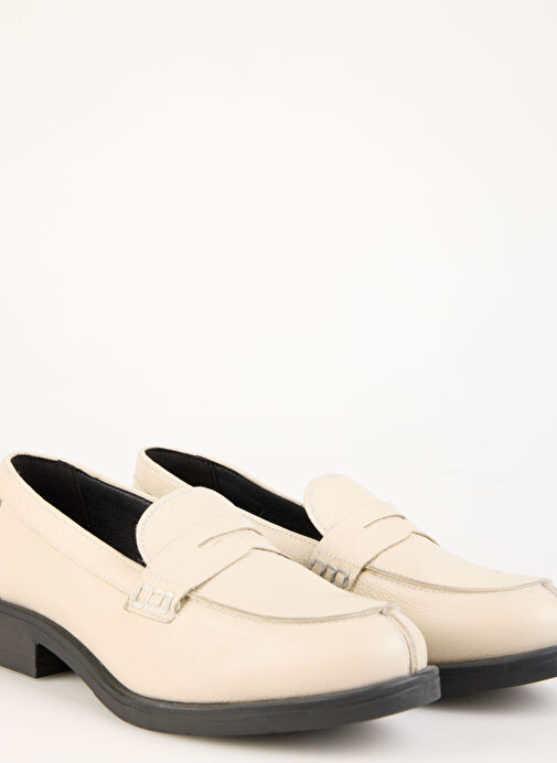 Hush Puppies Kırık Beyaz Kadın Deri Loafer 725023-444 - Görsel 4