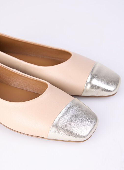 Fabrika Bej-Gümüş Kadın Deri Babet D-EMERY - Görsel 6