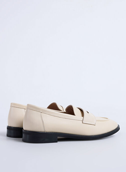 Vince Camuto Bej Kadın Süet Loafer D-FINTAN - Görsel 4