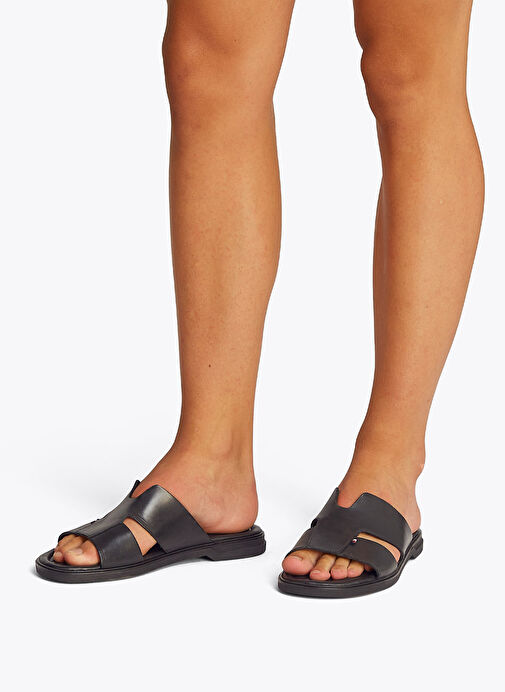 Tommy Hilfiger Siyah Erkek Deri Terlik PREMIUM HILFIGER SLIPON LH SAND - Görsel 7