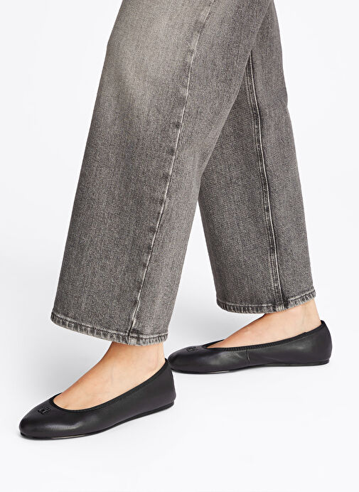 Tommy Hilfiger Siyah Kadın Deri Babet - Görsel 7