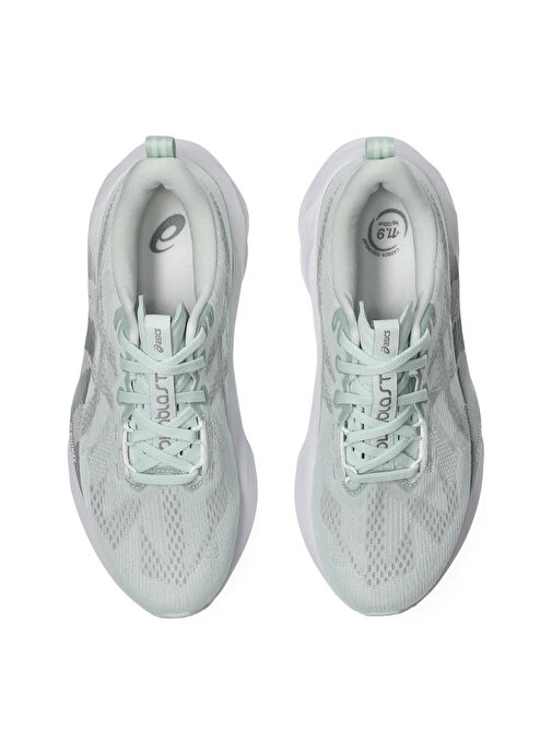 Asics 1012B765-300 NOVABLAST 5 Yeşil Kadın Koşu Ayakkabısı - Görsel 8