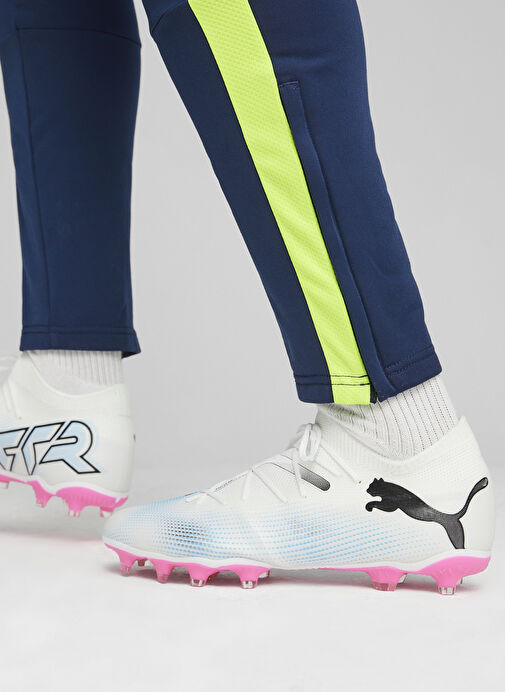 Puma 10771501 FUTURE 7 MATCH FG/AG PUMA Beyaz Erkek Futbol Ayakkabısı - Görsel 2