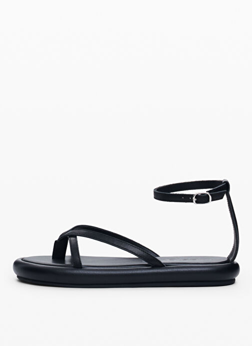 Desigual Siyah Kadın Deri Sandalet 25SSSP03 - Görsel 2