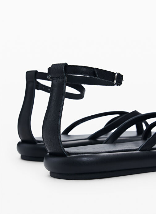 Desigual Siyah Kadın Deri Sandalet 25SSSP03 - Görsel 5