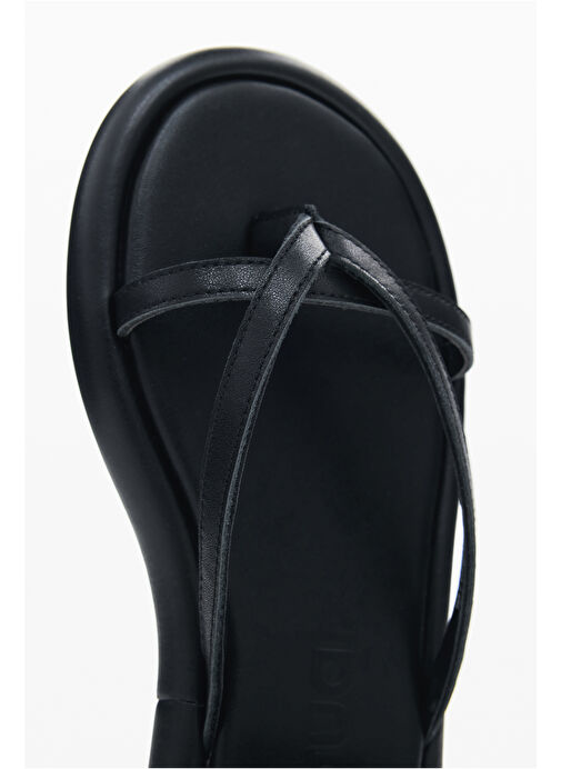 Desigual Siyah Kadın Deri Sandalet 25SSSP03 - Görsel 6