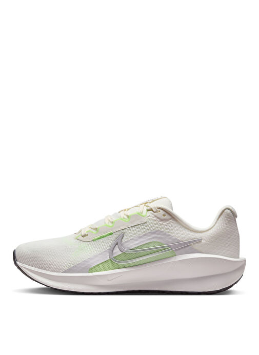 Nike FD6476-106 W DOWNSHIFTER 13 Beyaz Kadın Koşu Ayakkabısı - Görsel 3