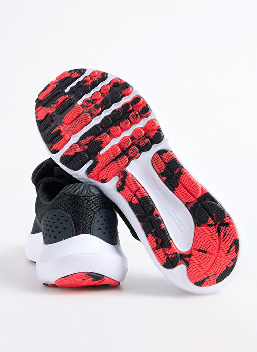 Under Armour 3027000-005-UA Charged Surge 4 Siyah Erkek Koşu Ayakkabısı - Görsel 5