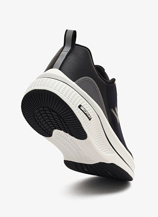 Skechers 220851 BKGD GO RUN ELEVATE 2.0 UPLI Siyah Erkek Koşu Ayakkabısı - Görsel 6