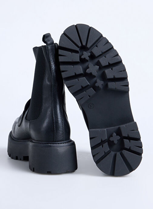 Valentino Siyah Kadın Deri Bot 91D2567VIT550 - Görsel 5