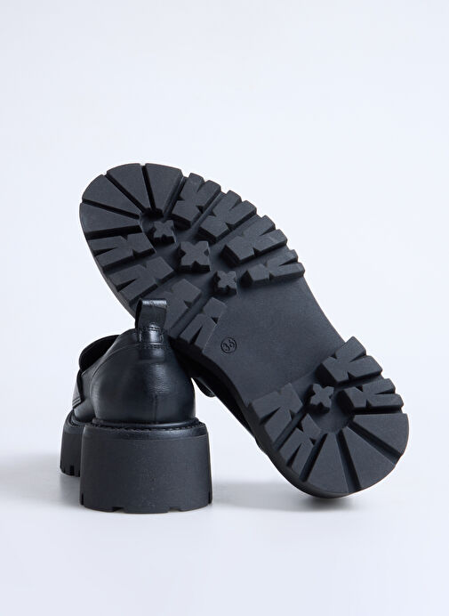 Valentino Siyah Kadın Deri Loafer 91D2565VIT550 - Görsel 5