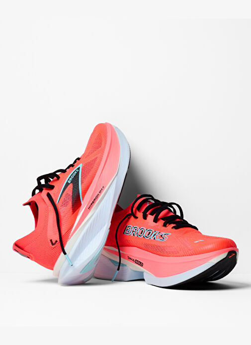 Brooks 1104671D670 Hyperion Max 3 Turuncu Erkek Koşu Ayakkabısı - Görsel 3