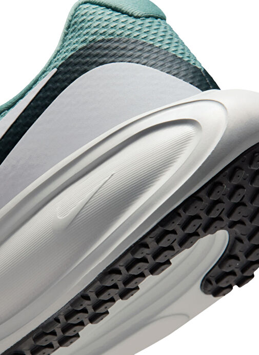 Nike HJ9198-007 REVOLUTION 8 Yeşil Erkek Koşu Ayakkabısı - Görsel 8