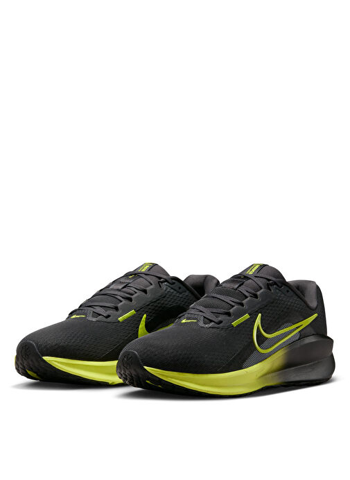 Nike FD6454-016 DOWNSHIFTER 13 Siyah Erkek Koşu Ayakkabısı - Görsel 6
