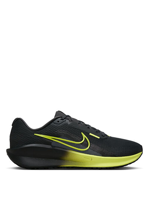 Nike FD6454-016 DOWNSHIFTER 13 Siyah Erkek Koşu Ayakkabısı - Görsel 2