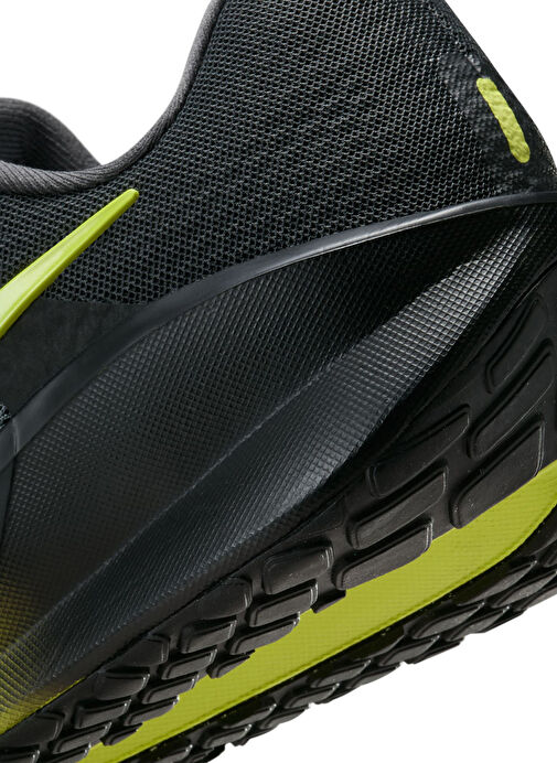 Nike FD6454-016 DOWNSHIFTER 13 Siyah Erkek Koşu Ayakkabısı - Görsel 8