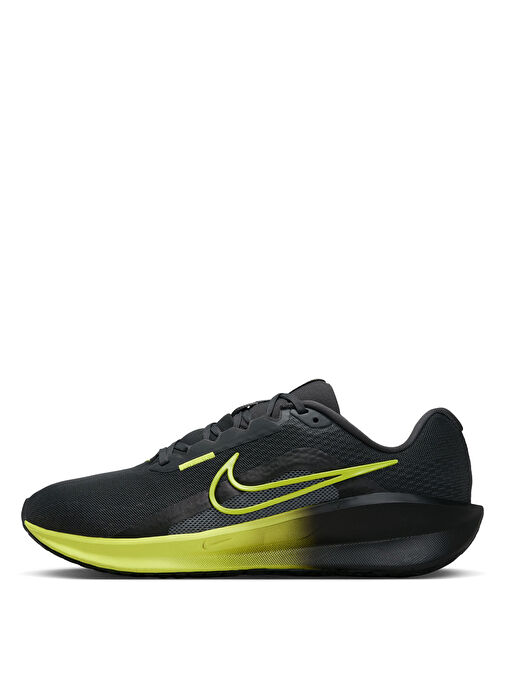 Nike FD6454-016 DOWNSHIFTER 13 Siyah Erkek Koşu Ayakkabısı - Görsel 3