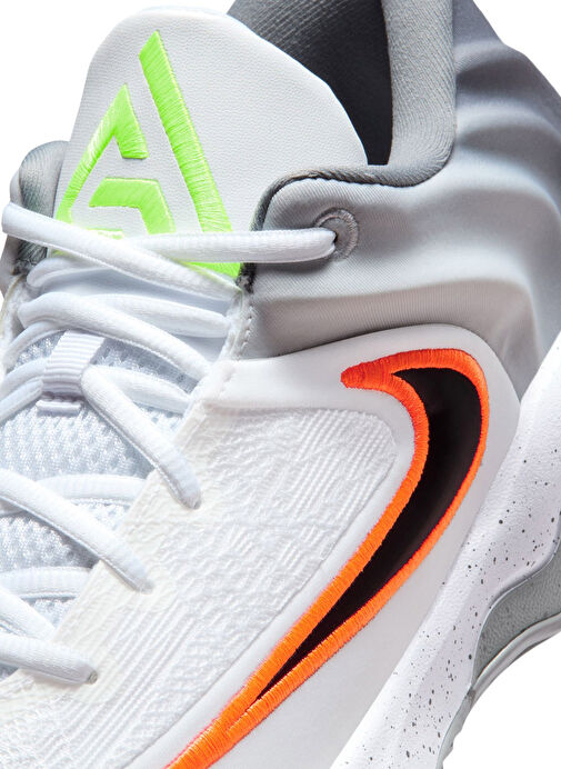 Nike Beyaz Nike Giannis Immortality 4