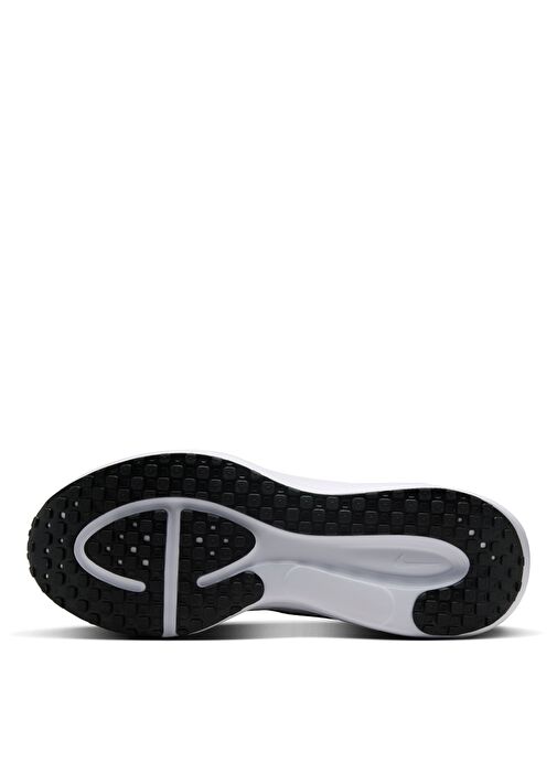 Nike Beyaz Nike Revolution 8