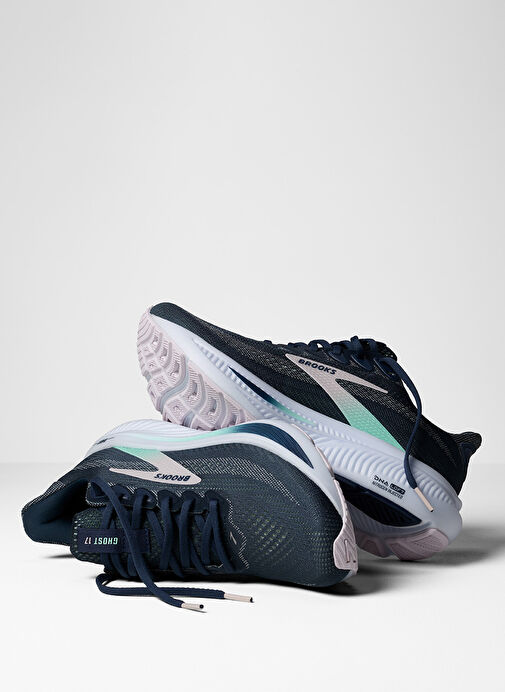 Brooks Lacivert Brooks Ghost 1204311B453 17 Kadın Koşu Ayakkabısı