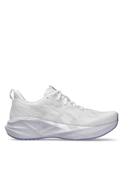Asics Beyaz Asics Novablast 5 Kadın Koşu Ayakkabısı