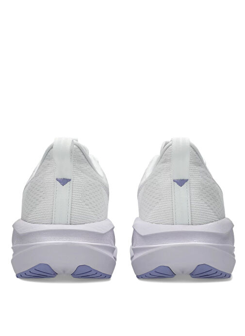 Asics Beyaz Asics Novablast 5 Kadın Koşu Ayakkabısı