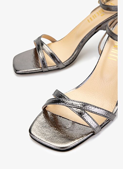 Valmenti Kadın Hakiki Deri Gri Topuklu Ayakkabı - Görsel 4