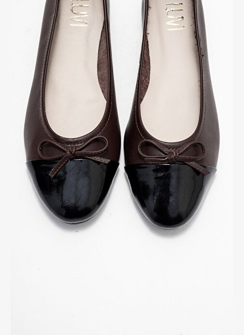 JENS Kahverengi-Siyah Rugan Hakiki Deri Fiyonklu Kadın Babet Ayakkabı - Görsel 3