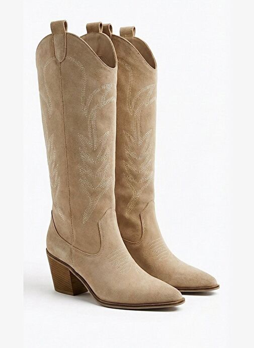 Kadın Süet Bej Western Detaylı Nakışlı Uzun Çizme - Görsel 2