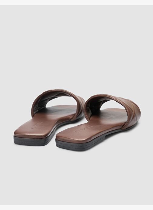 %100 Hakiki Deri Kahverengi Kapitone Kadın Terlik - Görsel 4