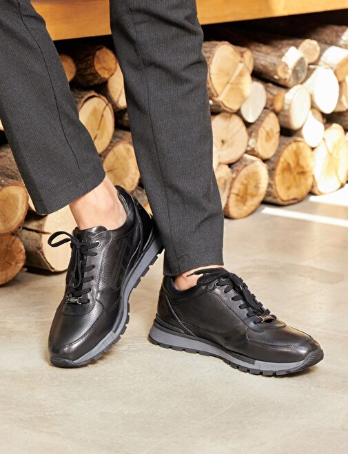 Deri Kaplamalı Hakiki Deri Siyah Bağcıklı Erkek Spor Ayakkabı - Görsel 6