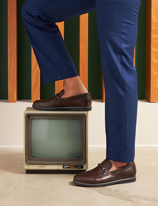 Toka Detaylı Hakiki Deri Kahverengi Erkek Günlük Ayakkabı - Görsel 5